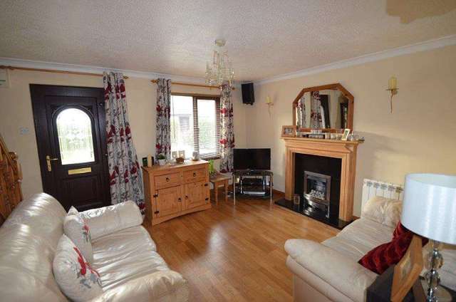  Image of 3 bedroom Terraced house for sale in Milecastle Bancroft Milton Keynes MK13 at Milecastle Bancroft Milton Keynes, MK13 0QN