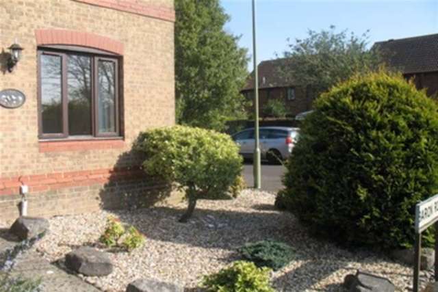  Image of 1 bedroom Detached house to rent in Baron Road Hamble Southampton SO31 at Southampton, SO31 4RN