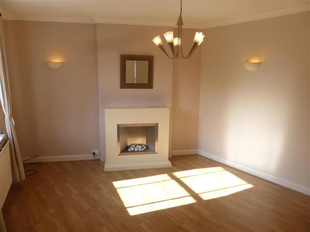  Image of 2 bedroom Flat to rent in Bath Street Bakewell DE45 at Bath Street  BAKEWELL, DE45 1BX
