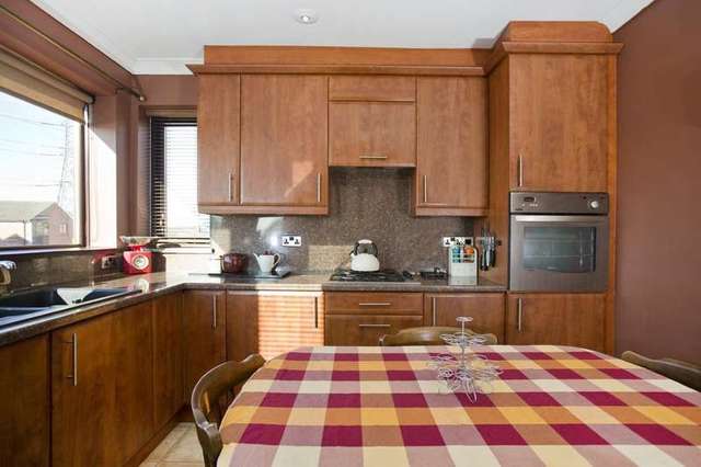  Image of 3 bedroom Detached house for sale in Batley Road Alverthorpe Wakefield WF2 at Wrenthorpe Wakefield West Yorkshire, WF2 0AW