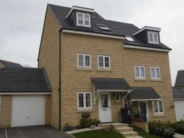  Image of 3 bedroom Semi-Detached house for sale in Beacon Hill Keighley BD22 at Keighley West Yorkshire Keighley, BD22 6FE