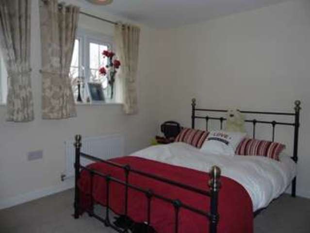  Image of 3 bedroom Semi-Detached house for sale in Beacon Hill Keighley BD22 at Keighley West Yorkshire Keighley, BD22 6FE
