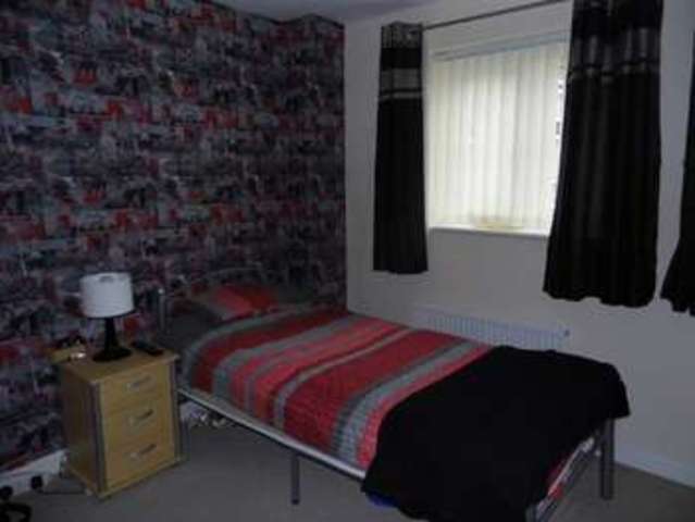  Image of 3 bedroom Semi-Detached house for sale in Beacon Hill Keighley BD22 at Keighley West Yorkshire Keighley, BD22 6FE