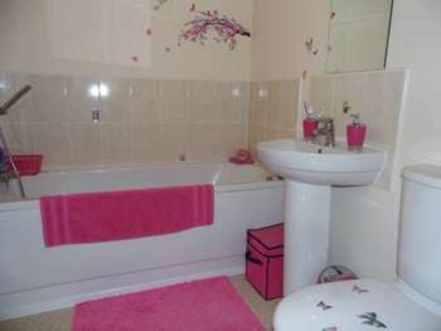  Image of 3 bedroom Semi-Detached house for sale in Beacon Hill Keighley BD22 at Keighley West Yorkshire Keighley, BD22 6FE