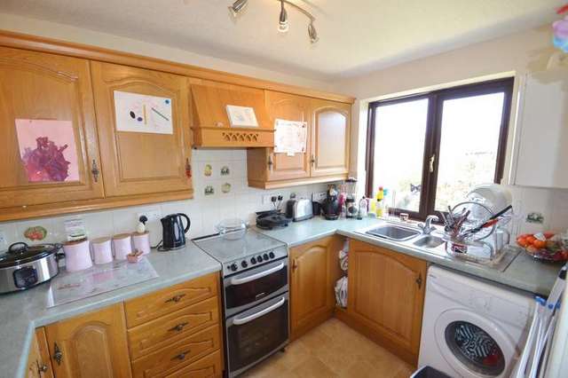  Image of 3 bedroom Detached house to rent in Ross Gardens Bournemouth BH11 at Bearwood Bournemouth, BH11 9UG
