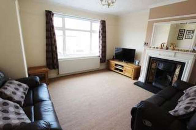  Image of 4 bedroom Terraced house for sale in Beechwood Road Caterham CR3 at Beechwood Road  Caterham, CR3 6NE