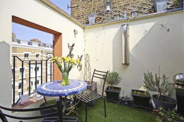  Image of 3 bedroom Detached house for sale in Bennerley Road London SW11 at Bennerley Road  London, SW11 6DS