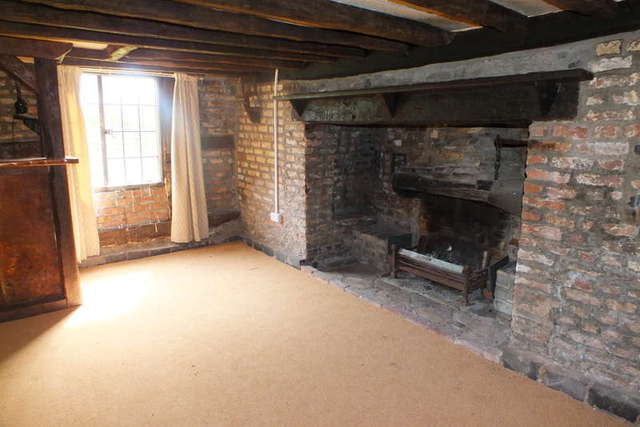  Image of 3 bedroom Cottage for sale in Barrow Boddington Cheltenham GL51 at Boddington Between Cheltenham & Tewkesbury Cheltenham, GL51 0TL
