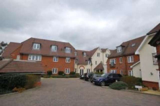  Image of 2 bedroom Retirement Property for sale in Between Streets Cobham KT11 at Between Streets Cobham Cobham, KT11 1DH