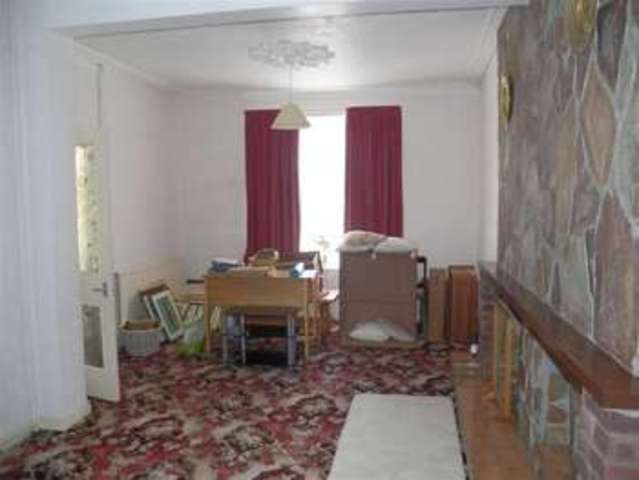  Image of 3 bedroom Property for sale in Bigyn Road Llanelli SA15 at Bigyn Road Llanelli Llanelli, SA15 1NY