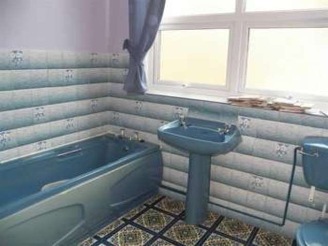  Image of 3 bedroom Property for sale in Bigyn Road Llanelli SA15 at Bigyn Road Llanelli Llanelli, SA15 1NY