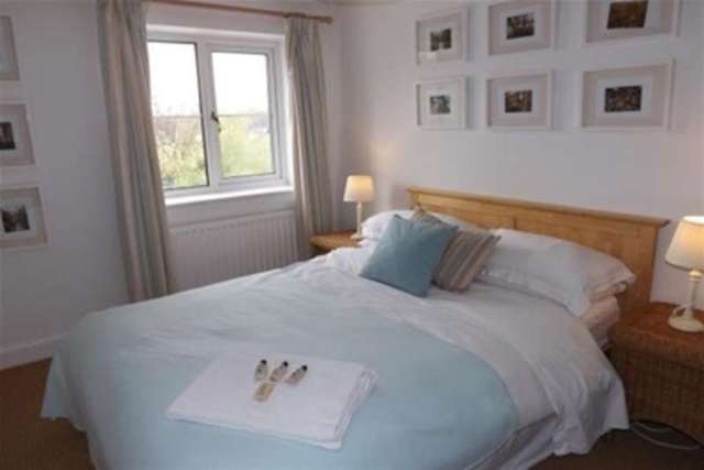  Image of 4 bedroom Detached house to rent in Birkdale Close Macclesfield SK10 at Macclesfield, SK10 2UA