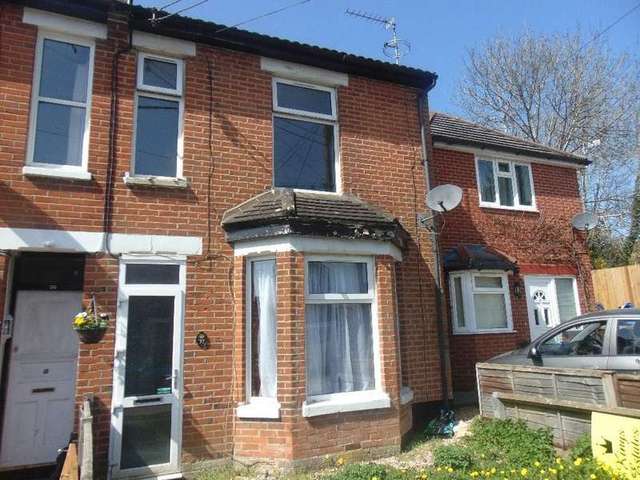  Image of 2 bedroom Detached house to rent in St. Marys Road Eastleigh SO50 at Bishopstoke, SO50 6BP