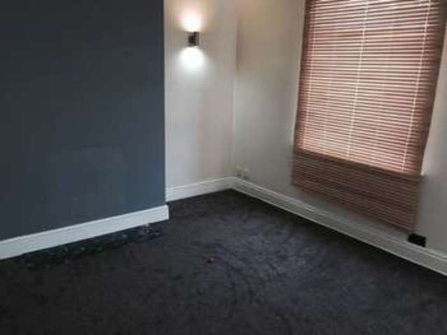 Image of 2 bedroom Terraced house to rent in Blackhouse Road Fartown Huddersfield HD2 at Blackhouse Road  Huddersfield, HD2 1AP