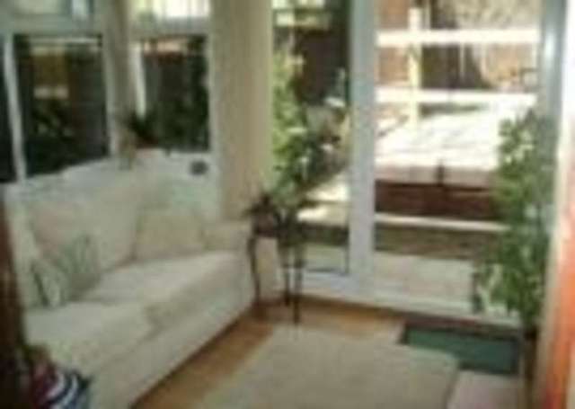  Image of 2 bedroom Town House to rent in Bloxoms Close Braunstone Leicester LE3 at Bloxams Close  Leicester, LE3 2YA