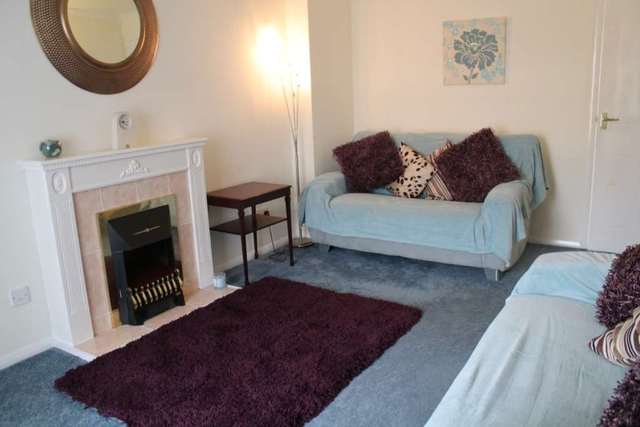  Image of 3 bedroom Semi-Detached house to rent in Bobbins Gate Paisley PA1 at Bobbins Gate  Paisley, PA1 2NY