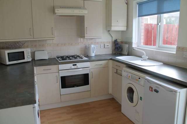  Image of 3 bedroom Semi-Detached house to rent in Bobbins Gate Paisley PA1 at Bobbins Gate  Paisley, PA1 2NY