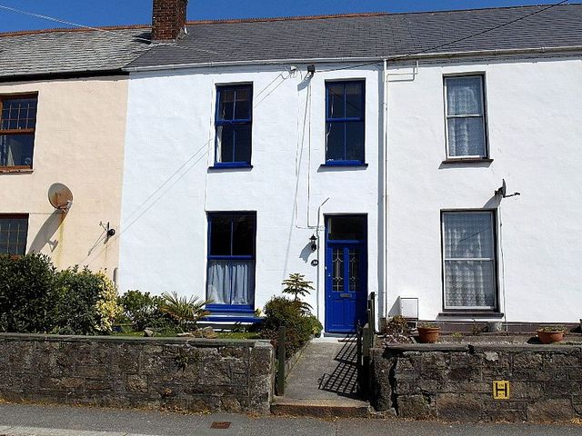 Image of 3 bedroom Terraced house for sale in Bodmin Road St. Austell PL25 at Bodmin Road  St Austell, PL25 5AE