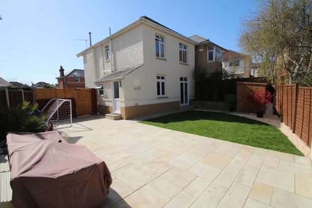  Image of 4 bedroom Property for sale in Hillbrow Road Southbourne Bournemouth BH6 at Hillbrow Road  Bournemouth, BH6 5NT