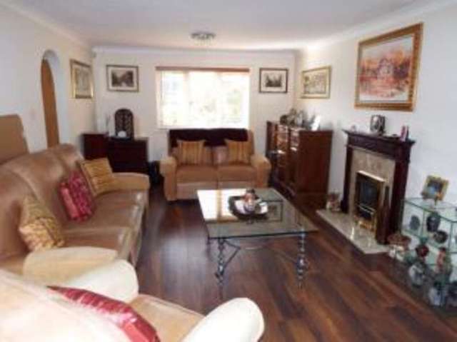  Image of 4 bedroom Detached house for sale in Grange Road Bracknell RG12 at Bracknell Berkshire Easthampstead, RG12 2HZ