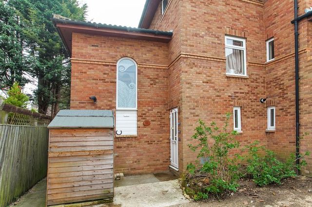  Image of 2 bedroom Flat for sale in Bradwell Common Boulevard Bradwell Common Milton Keynes MK13 at Bradwell Common Boulevard Bradwell Common Milton Keynes, MK13 8ER