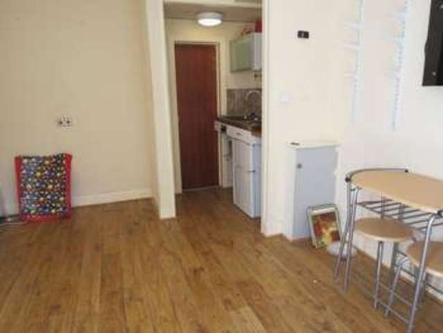  Image of 1 bedroom Flat to rent in Braidley Road Bournemouth BH2 at Braidley Road  Bournemouth, BH2 6JX