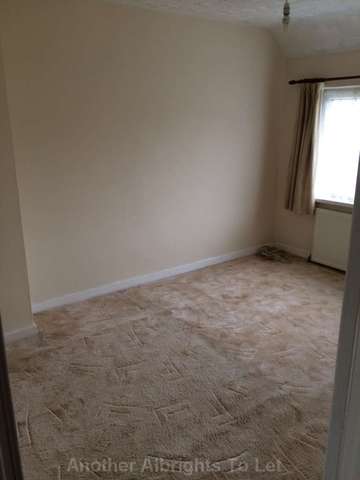  Image of 3 bedroom Semi-Detached house to rent in Brentford Road Kings Heath Birmingham B14 at Brentford Road King`s Heath Birmingham, B14 4DD