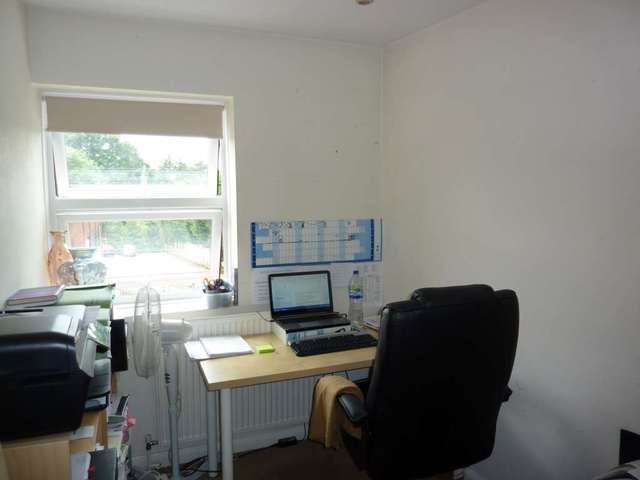  Image of 2 bedroom Flat to rent in Bridge Street Pinner HA5 at Bridge Street  Pinner, HA5 3HZ