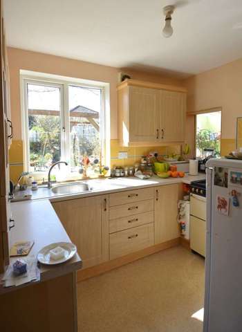  Image of 3 bedroom Semi-Detached house for sale in Bristnall Hall Road Oldbury B68 at Bristnall Hall Road  Oldbury, B68 9TS