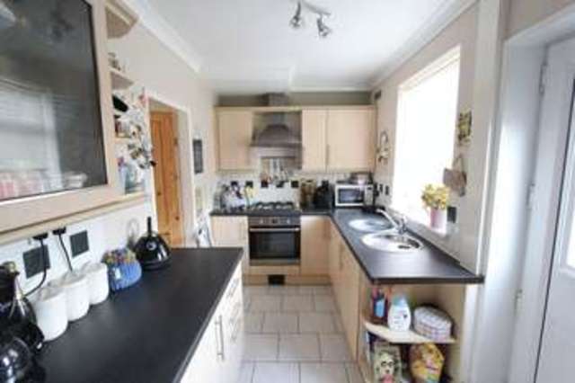  Image of 2 bedroom Terraced house for sale in Bristol Road Hull HU5 at Bristol Road Wold Road Hull, HU5 5XN