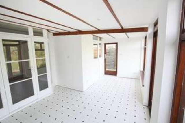  Image of 3 bedroom Semi-Detached house to rent in Broad Walk London SE3 at Broadwalk  Blackheath, SE3 8NF