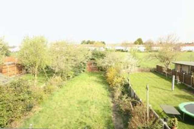  Image of 3 bedroom Semi-Detached house to rent in Broad Walk London SE3 at Broadwalk  Blackheath, SE3 8NF