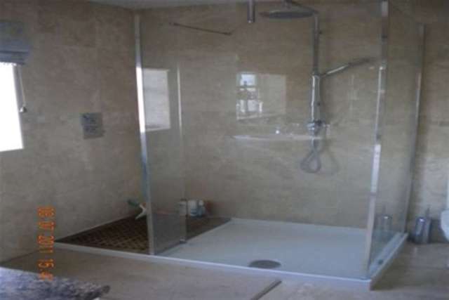  Image of 7 bedroom Detached house to rent in The Woodlands Tatenhill Burton-on-Trent DE13 at Burton-on-Trent, DE13 9QZ