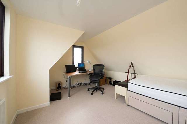  Image of 5 bedroom Detached house for sale in Brooks Lane Bosham Chichester PO18 at Brooks Lane Bosham Chichester, PO18 8JT