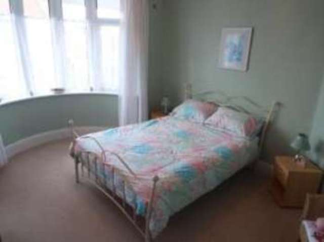  Image of 3 bedroom Bungalow for sale in Broomhill Road Brislington Bristol BS4 at Bristol Somerset Brislington, BS4 4RX