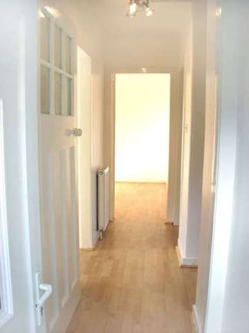  Image of 2 bedroom Cottage to rent in Bruce Road Paisley PA3 at Bruce Road  Paisley, PA3 4SL