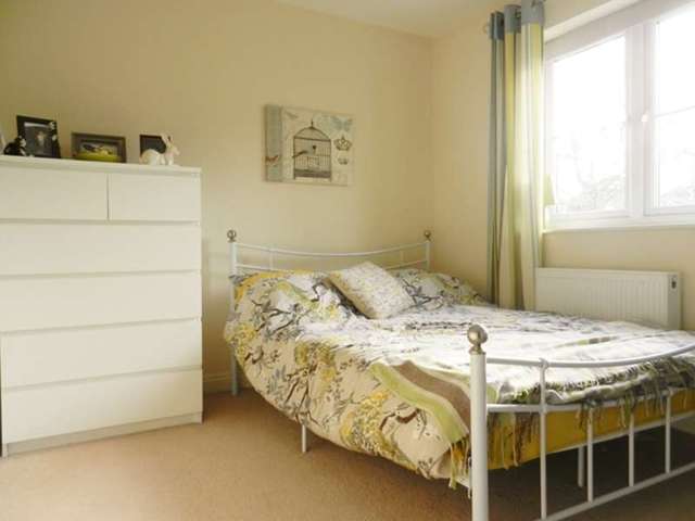  Image of 3 bedroom Detached house for sale in Bryn Celyn Llanharry Pontyclun CF72 at Bryn Celyn Llanharry Pontyclun, CF72 9ZG