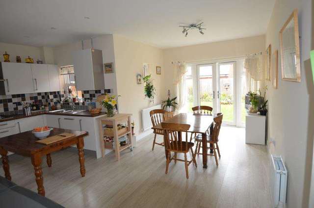  Image of 4 bedroom Detached house for sale in Catchpin Street Buckingham MK18 at Catchpin Street  Buckingham, MK18 7RR