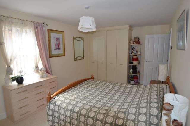  Image of 4 bedroom Detached house for sale in Catchpin Street Buckingham MK18 at Catchpin Street  Buckingham, MK18 7RR