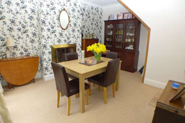  Image of 4 bedroom Semi-Detached house for sale in Burnt Oak Lane Blackfen Sidcup DA15 at Burnt Oak Lane  Sidcup, DA15 9BW