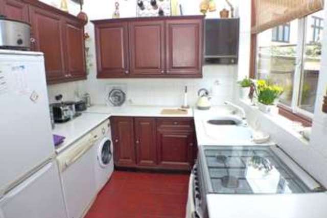  Image of 4 bedroom Semi-Detached house for sale in Burnt Oak Lane Blackfen Sidcup DA15 at Burnt Oak Lane  Sidcup, DA15 9BW