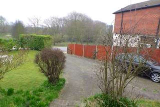  Image of 4 bedroom Semi-Detached house for sale in Burnt Oak Lane Blackfen Sidcup DA15 at Burnt Oak Lane  Sidcup, DA15 9BW