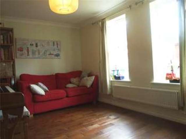  Image of 5 bedroom Detached house to rent in Bushell Way Arborfield Reading RG2 at Reading Berkshire Arborfield Garrison, RG2 9FQ