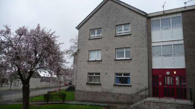  Image of 2 bedroom Flat for sale in Cairnhope Avenue Airdrie ML6 at Cairnhope Avenue  Airdrie, ML6 9EH