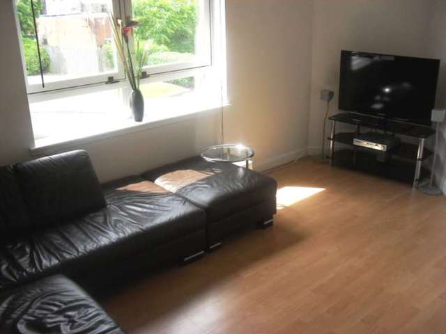  Image of 1 bedroom Flat for sale in Caledonia Court Paisley PA3 at Caledonia Court, Greenock Road  Paisley, PA3 2LL