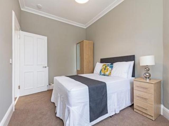  Image of 3 bedroom Flat to rent in Caledonian Place Edinburgh EH11 at Dalry Edinburgh Edinburgh, EH11 2AR