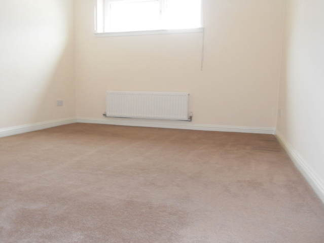  Image of 2 bedroom Flat to rent in Campbell Close Hamilton ML3 at Hamilton South Lanarkshire South Lanarkshire, ML3 6BF