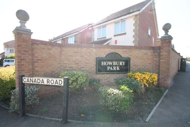  Image of 2 bedroom Flat for sale in Canada Road Erith DA8 at Canada Road  Erith, DA8 2HE