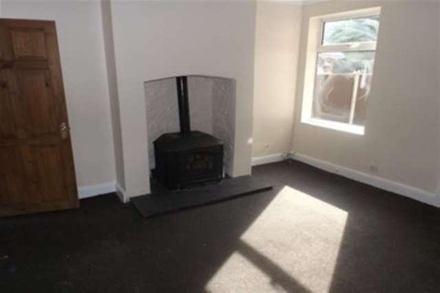  Image of 2 bedroom Terraced house to rent in Carter Lane Mansfield NG18 at Mansfield, NG18 3DQ