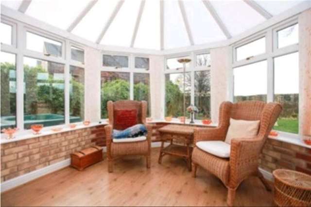  Image of 4 bedroom Detached house to rent in Castle View Palterton Chesterfield S44 at Chesterfield, S44 6UQ